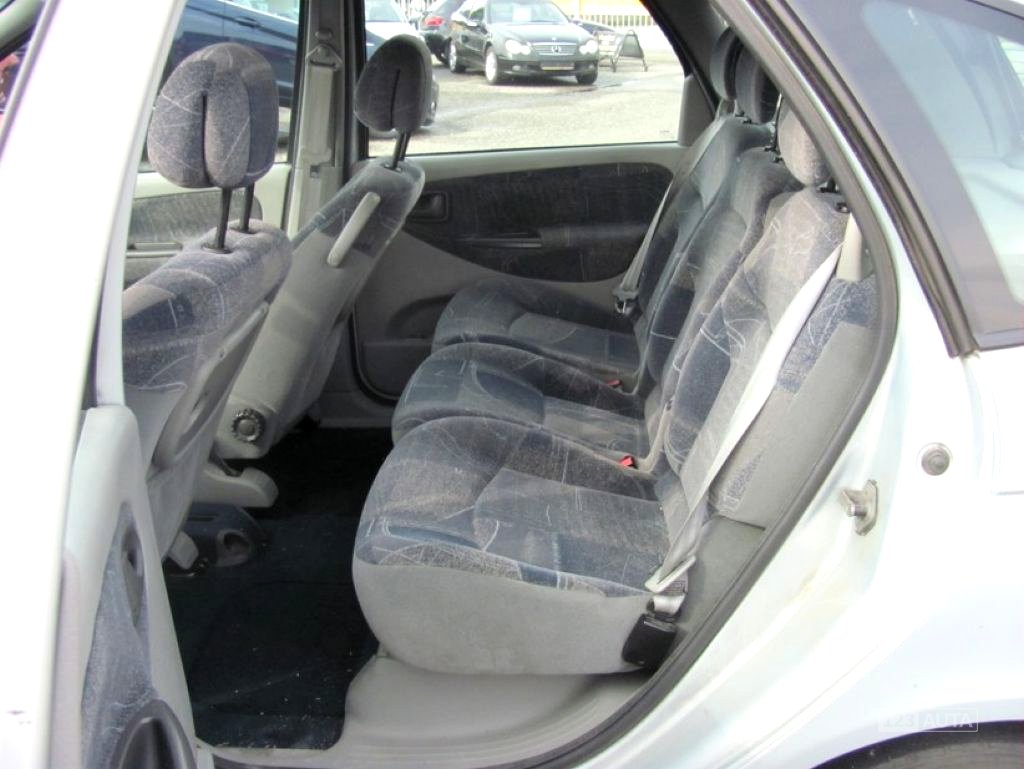 Renault Scénic, 2000 - pohled č. 11