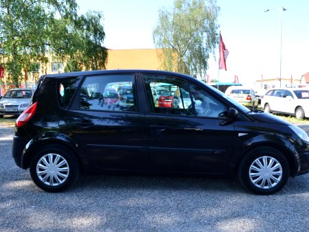 Renault Scénic, 2003 - pohled č. 2