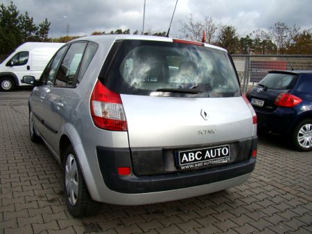 Renault Scénic, 2005 - pohled č. 4