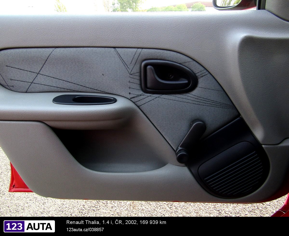Renault Thalia, 2002 - pohled č. 17