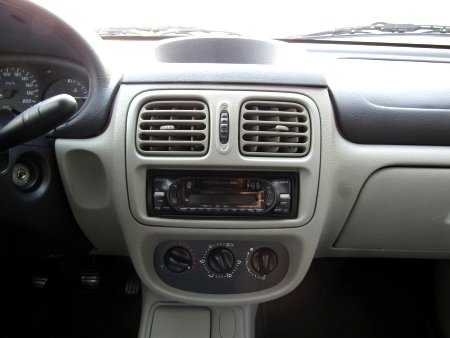 Renault Thalia, 2002 - pohled č. 12