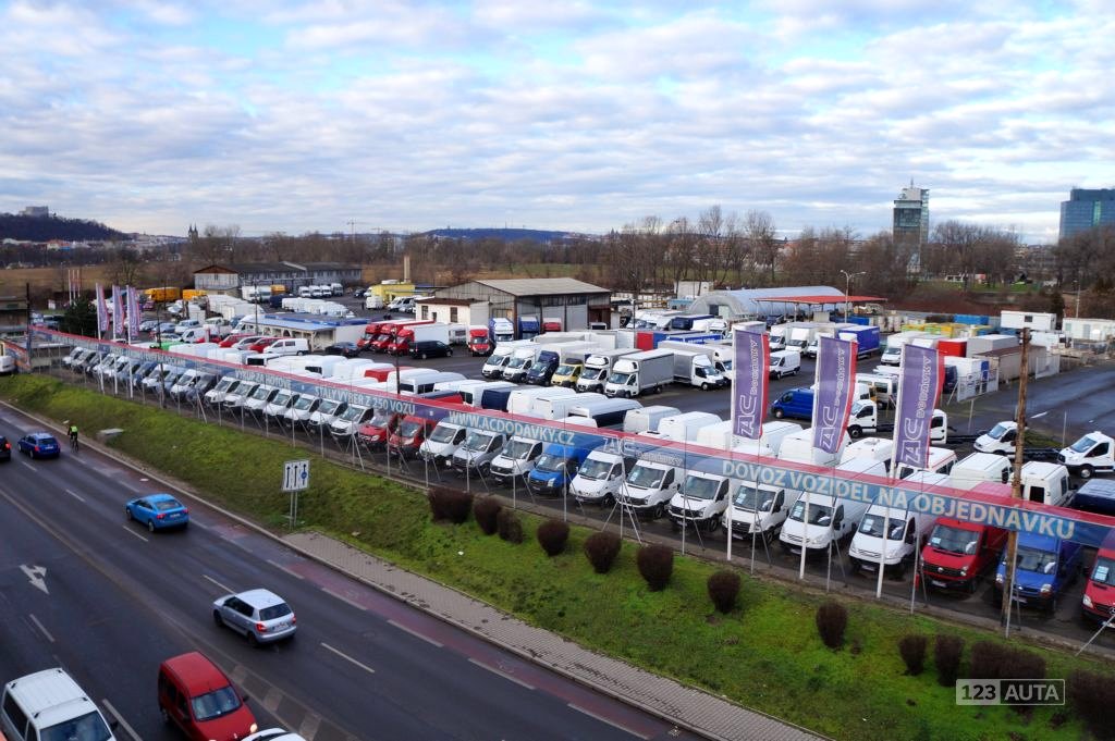 Renault Trafic, 2014 - pohled č. 22