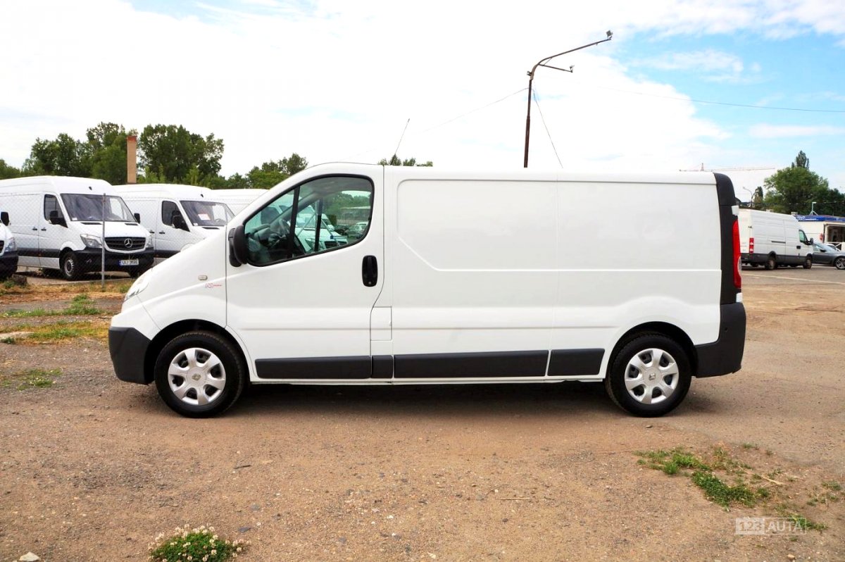 Renault Trafic, 2014 - pohled č. 9