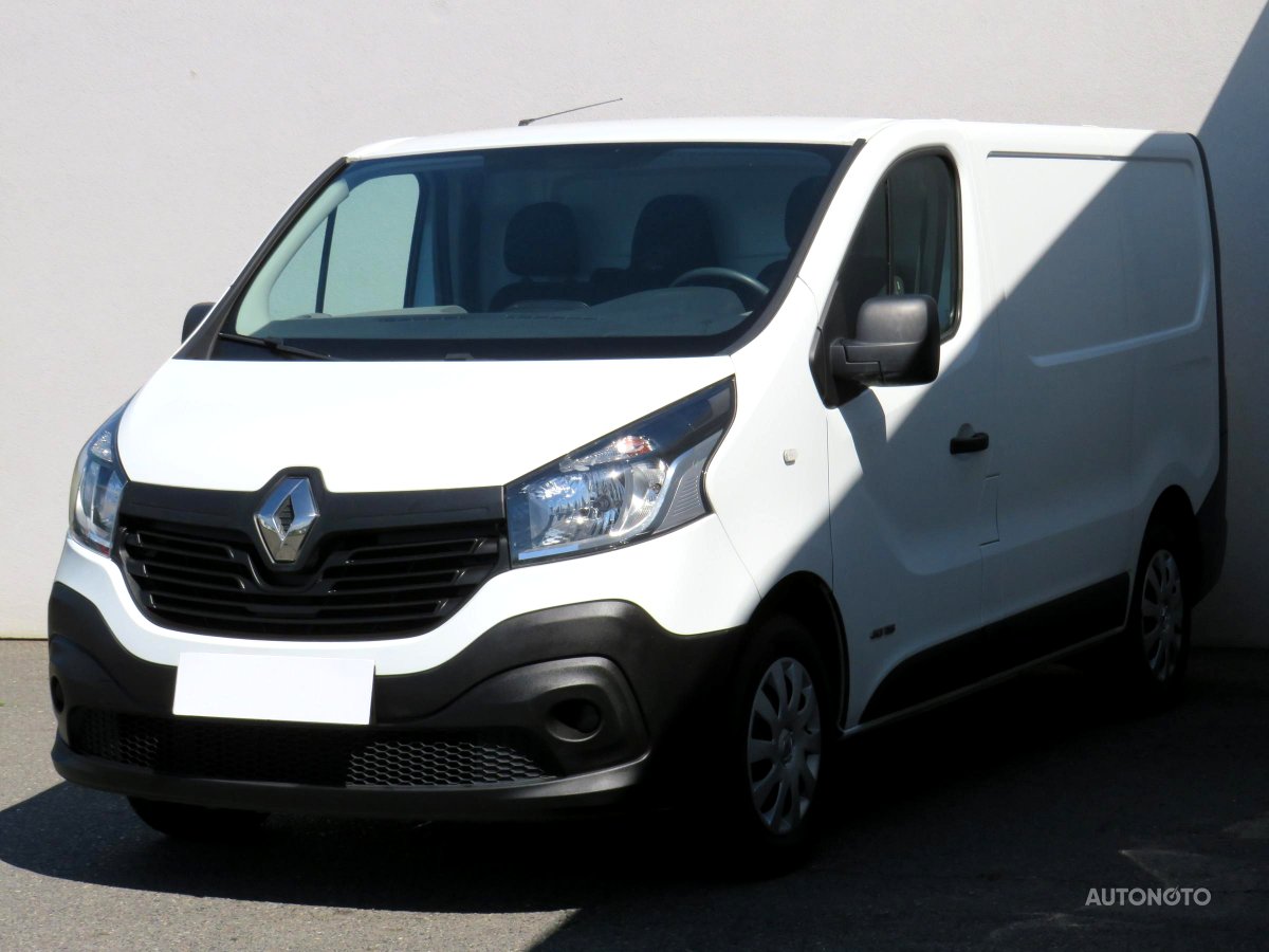Renault Trafic, 2015 - pohled č. 3