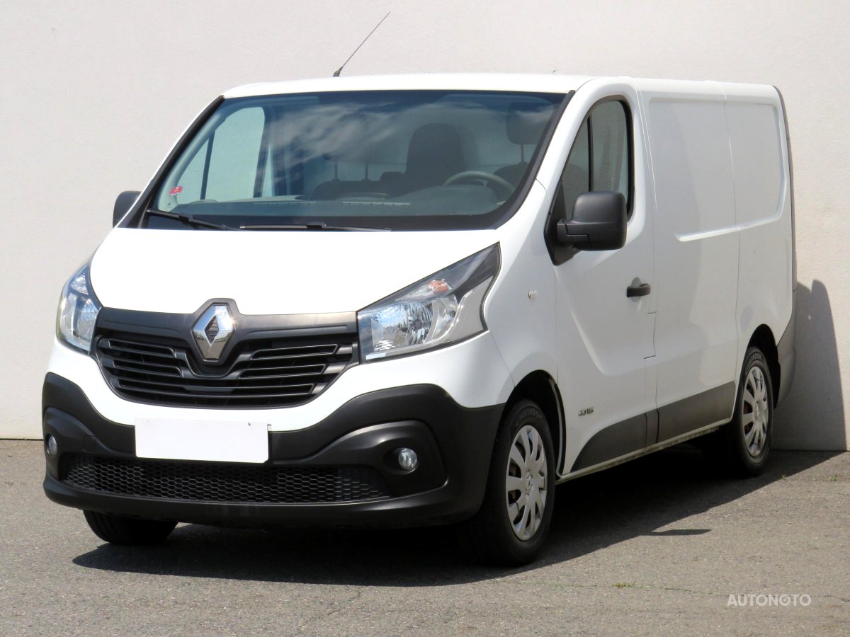 Renault Trafic, 2015 - pohled č. 3