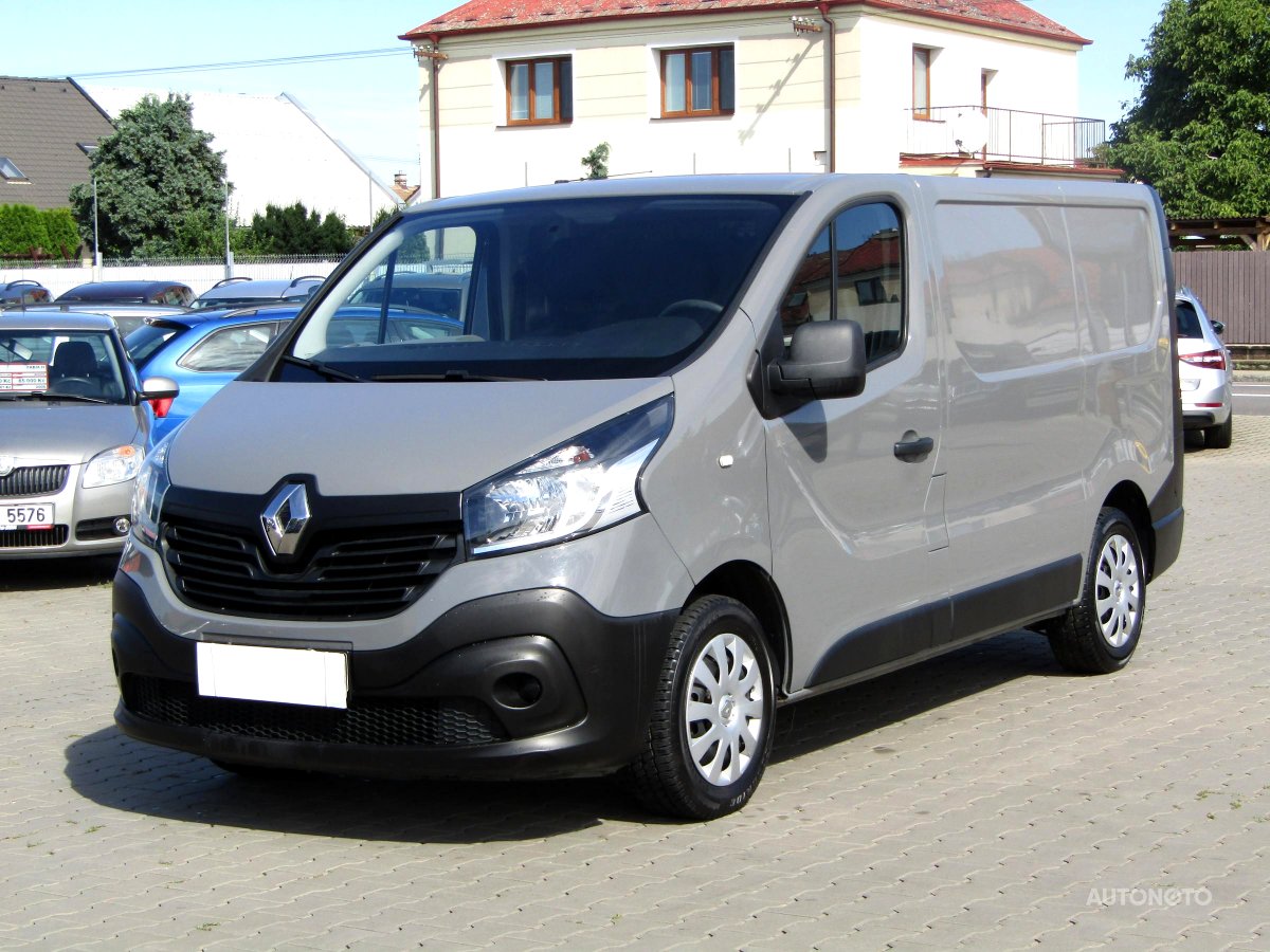 Renault Trafic, 2015 - pohled č. 3