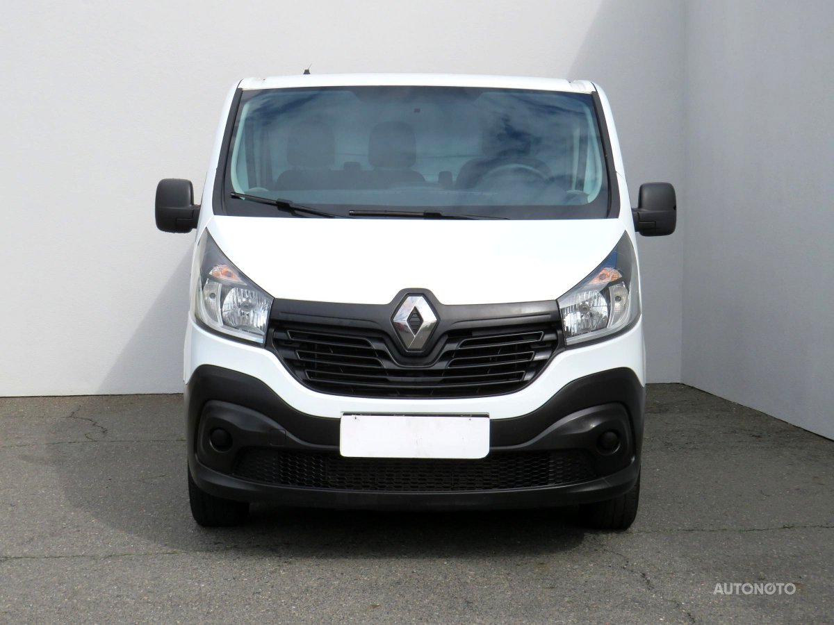 Renault Trafic, 2016 - pohled č. 2
