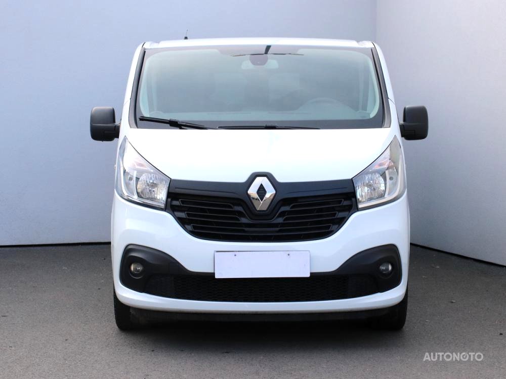 Renault Trafic, 2016 - pohled č. 2