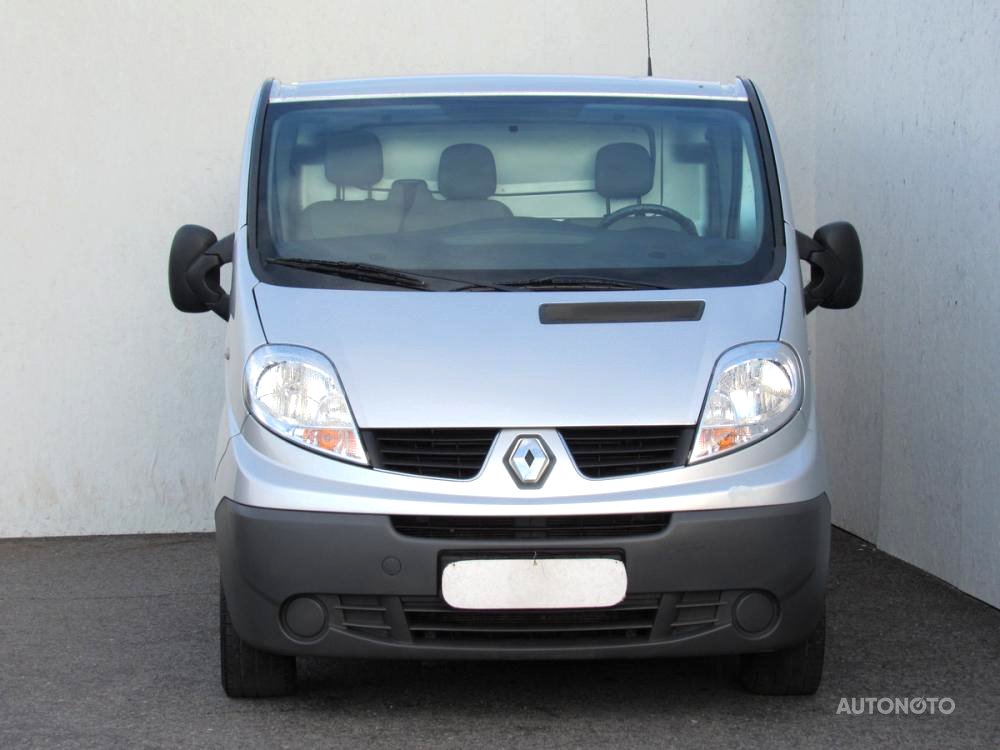 Renault Trafic, 2012 - pohled č. 2