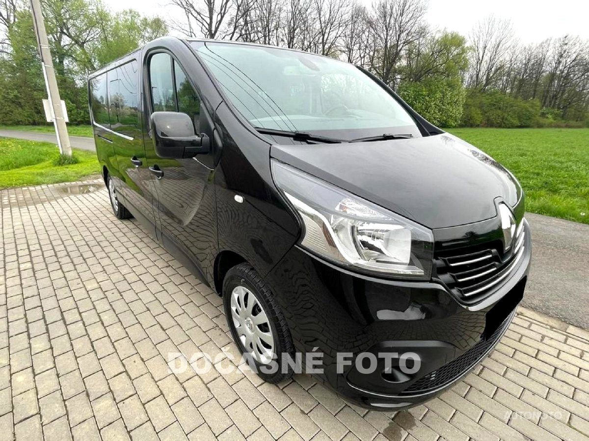 Renault Trafic, 2015 - celkový pohled