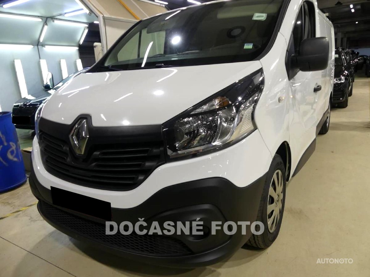 Renault Trafic, 2015 - celkový pohled
