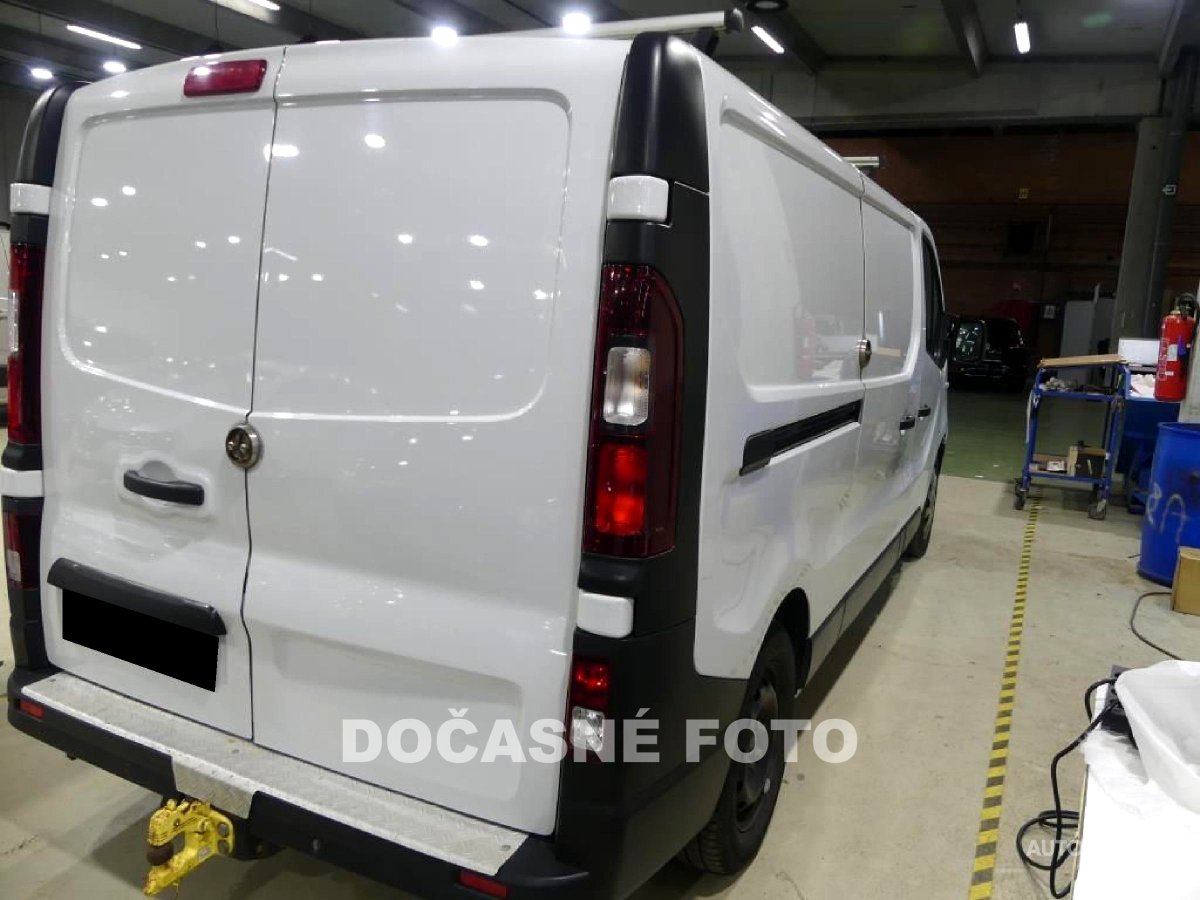Renault Trafic, 2015 - pohled č. 2