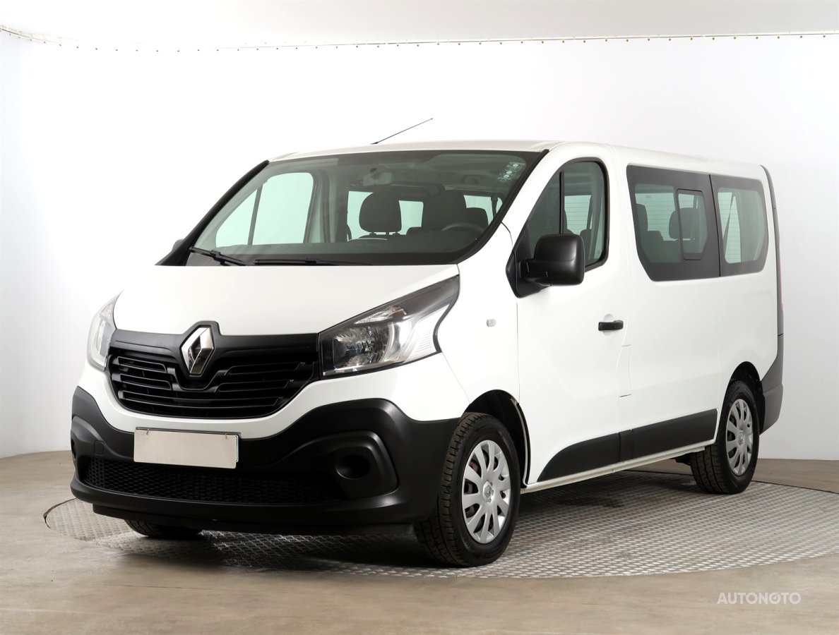 Renault Trafic, 2018 - pohled č. 3