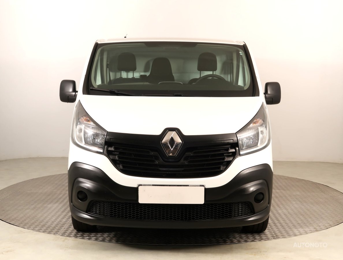Renault Trafic, 2017 - pohled č. 2