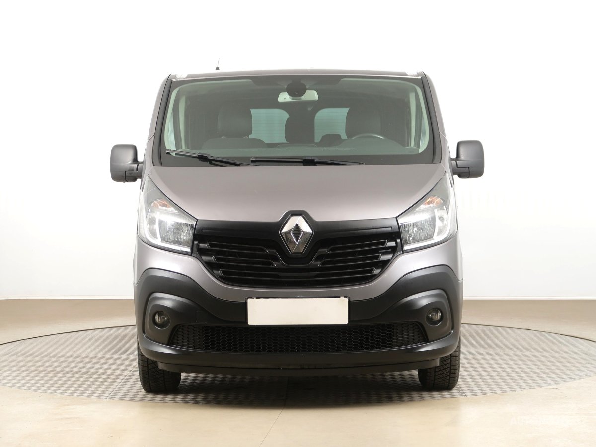 Renault Trafic, 2018 - pohled č. 2