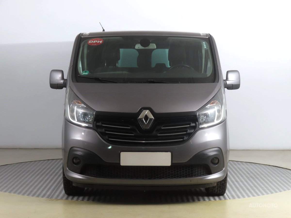Renault Trafic, 2017 - pohled č. 2
