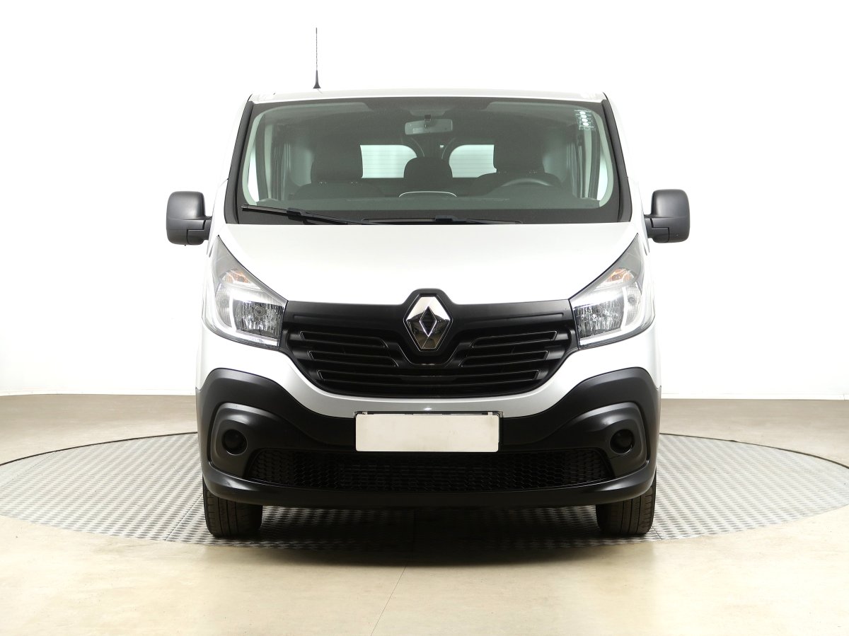 Renault Trafic, 2016 - pohled č. 2