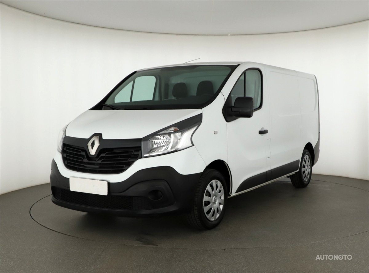 Renault Trafic, 2018 - pohled č. 3