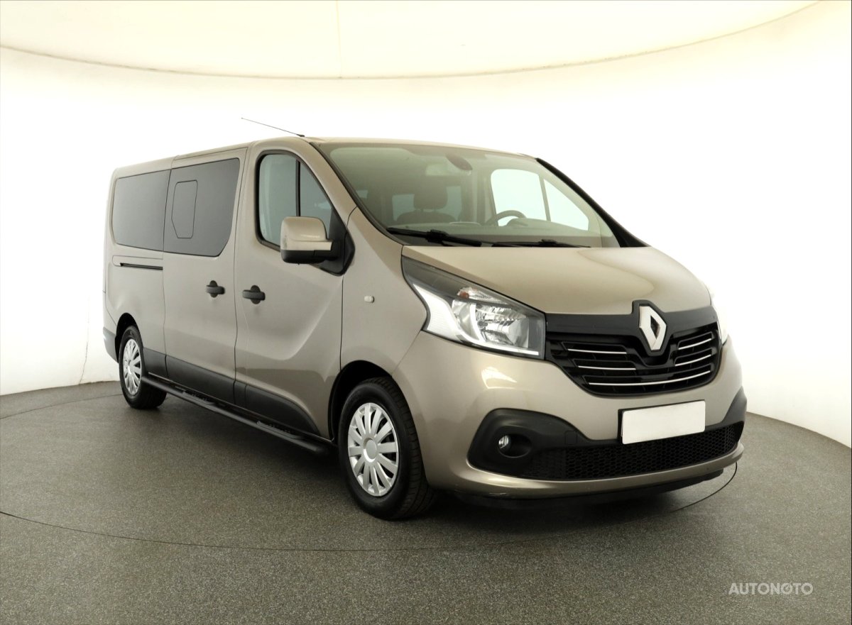 Renault Trafic, 2015 - celkový pohled