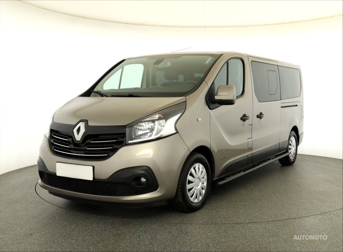 Renault Trafic, 2015 - pohled č. 3