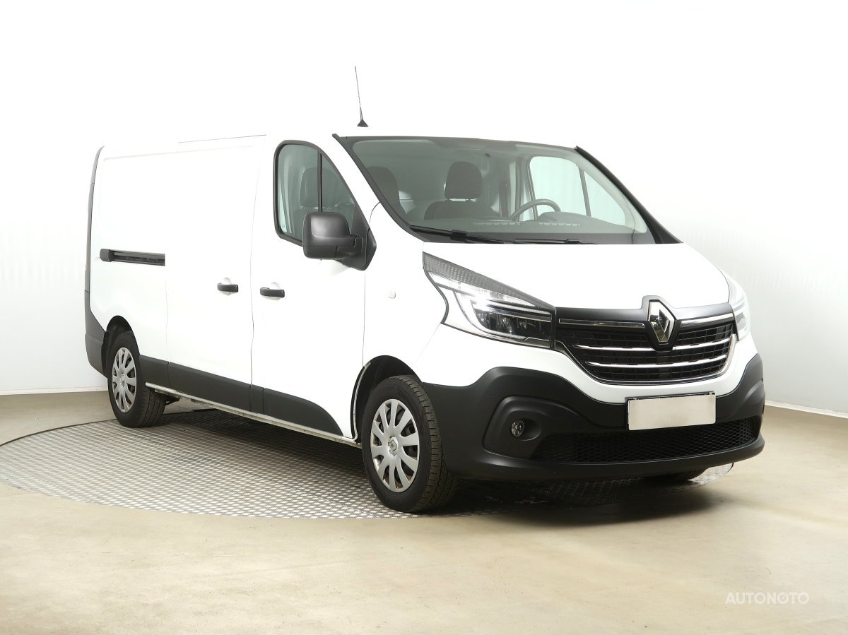 Renault Trafic, 2020 - celkový pohled