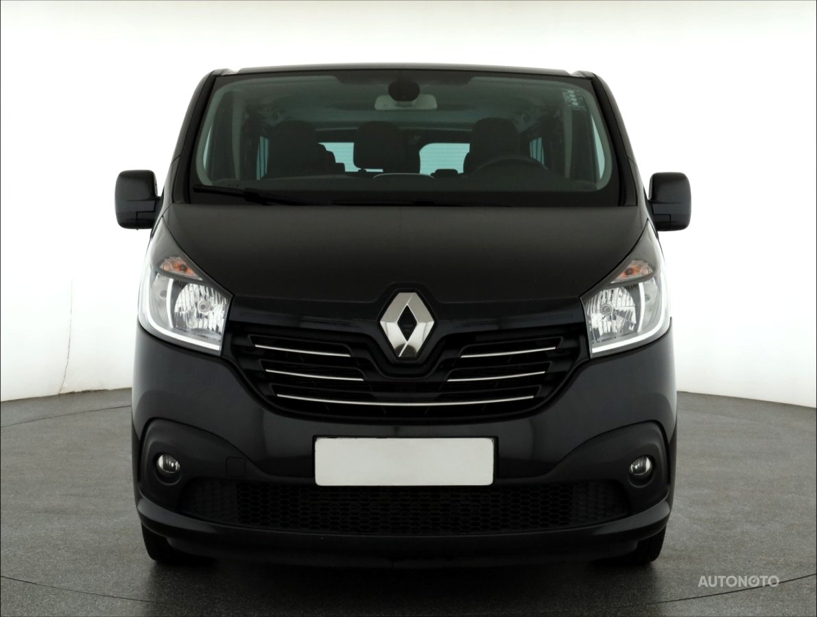 Renault Trafic, 2018 - pohled č. 2