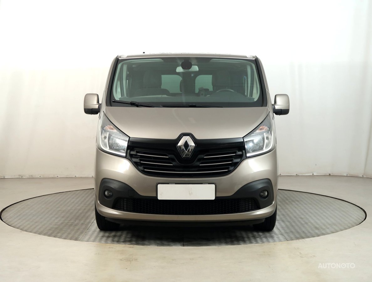 Renault Trafic, 2015 - pohled č. 2