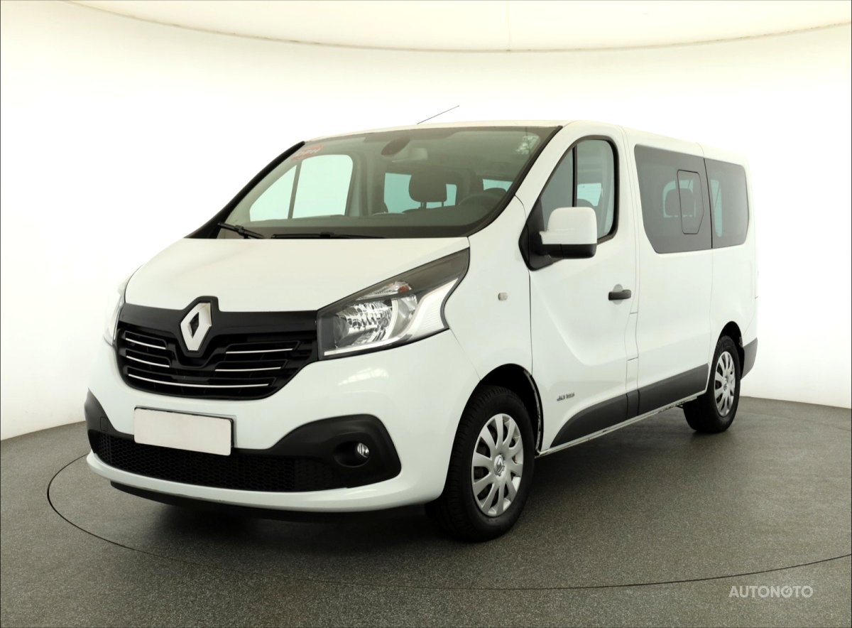 Renault Trafic, 2016 - pohled č. 3