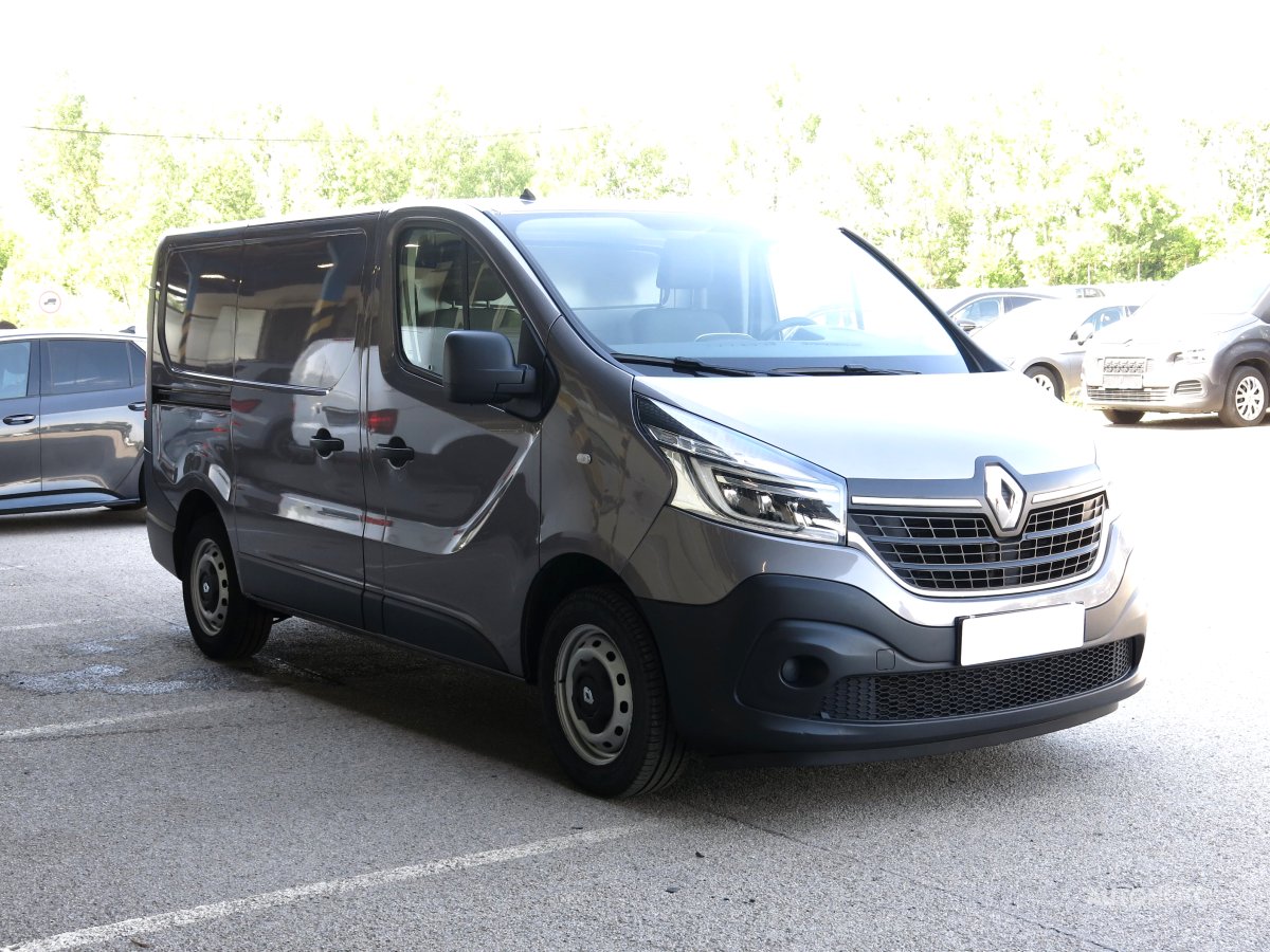 Renault Trafic, 2020 - celkový pohled