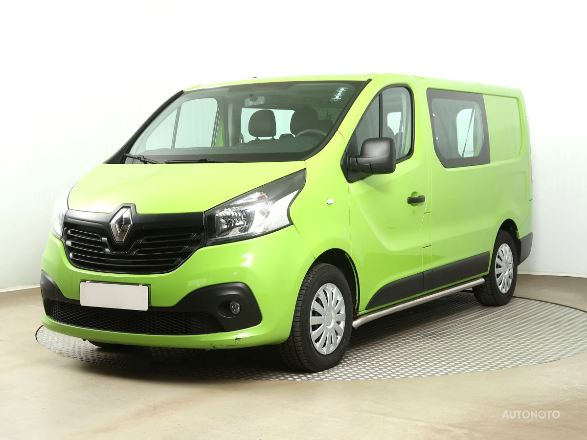 Renault Trafic, 2015 - pohled č. 3