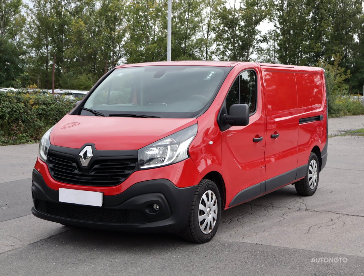 Renault Trafic, 2017 - pohled č. 3