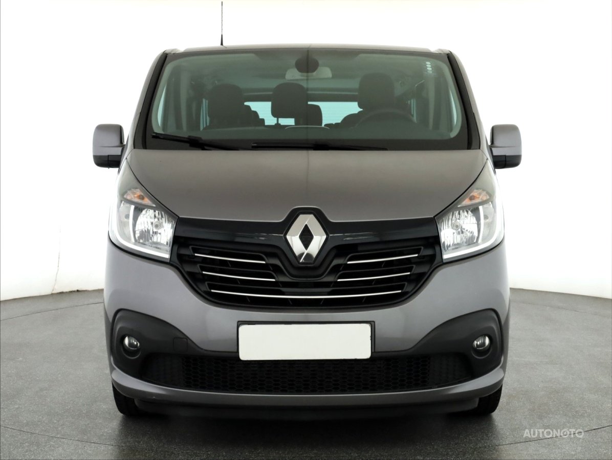Renault Trafic, 2018 - pohled č. 2