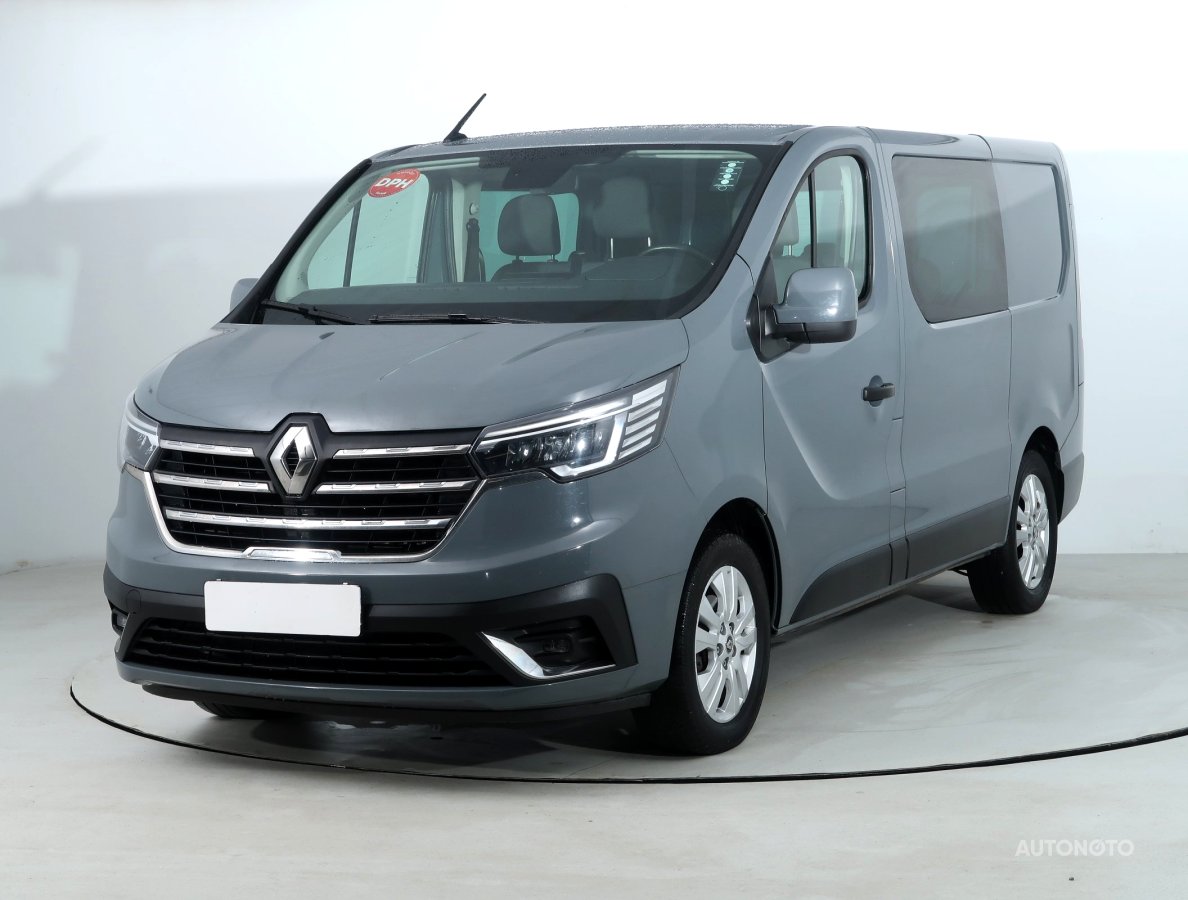 Renault Trafic, 2022 - pohled č. 3