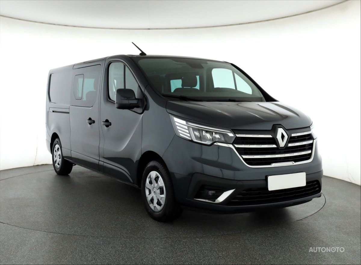 Renault Trafic, 2023 - celkový pohled