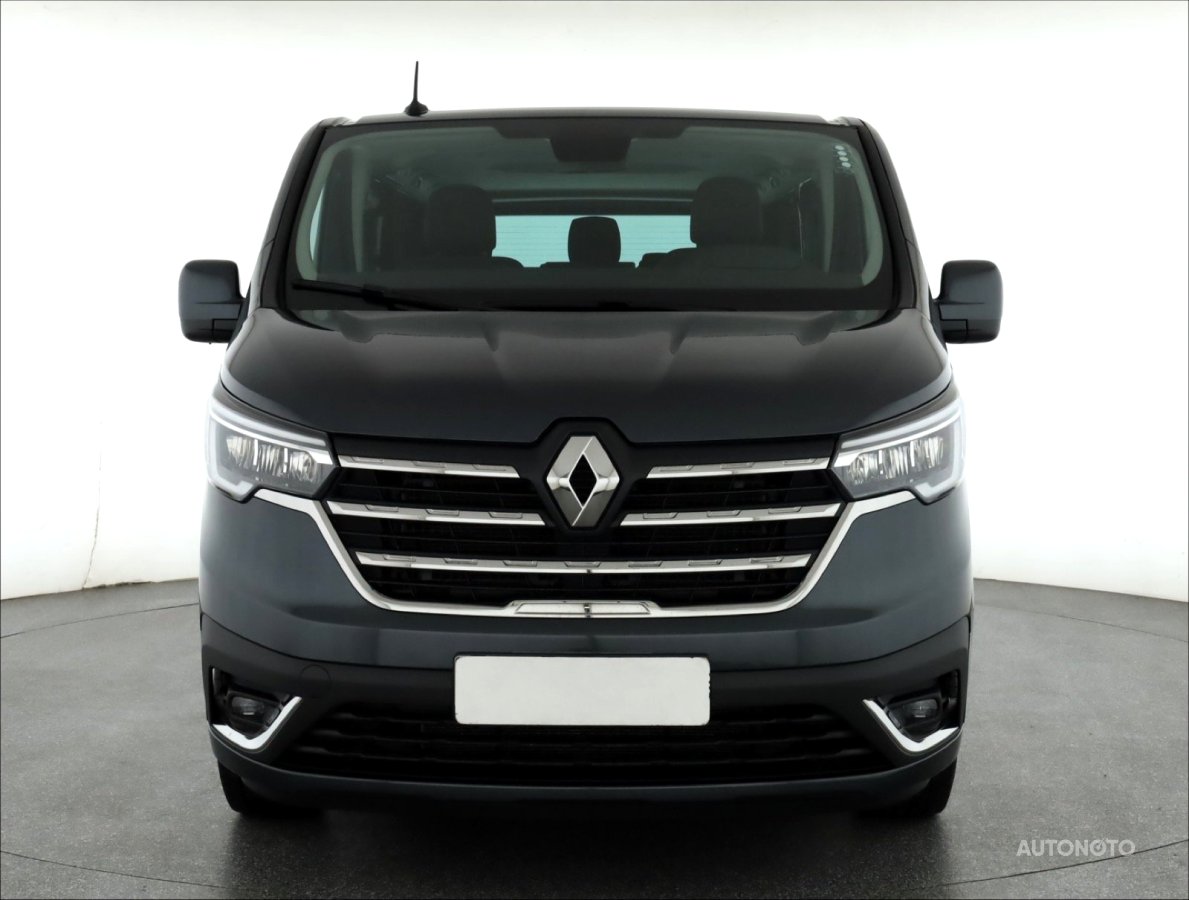 Renault Trafic, 2023 - pohled č. 2