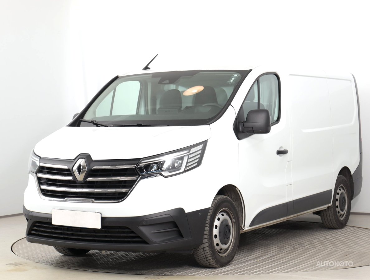 Renault Trafic, 2023 - pohled č. 3