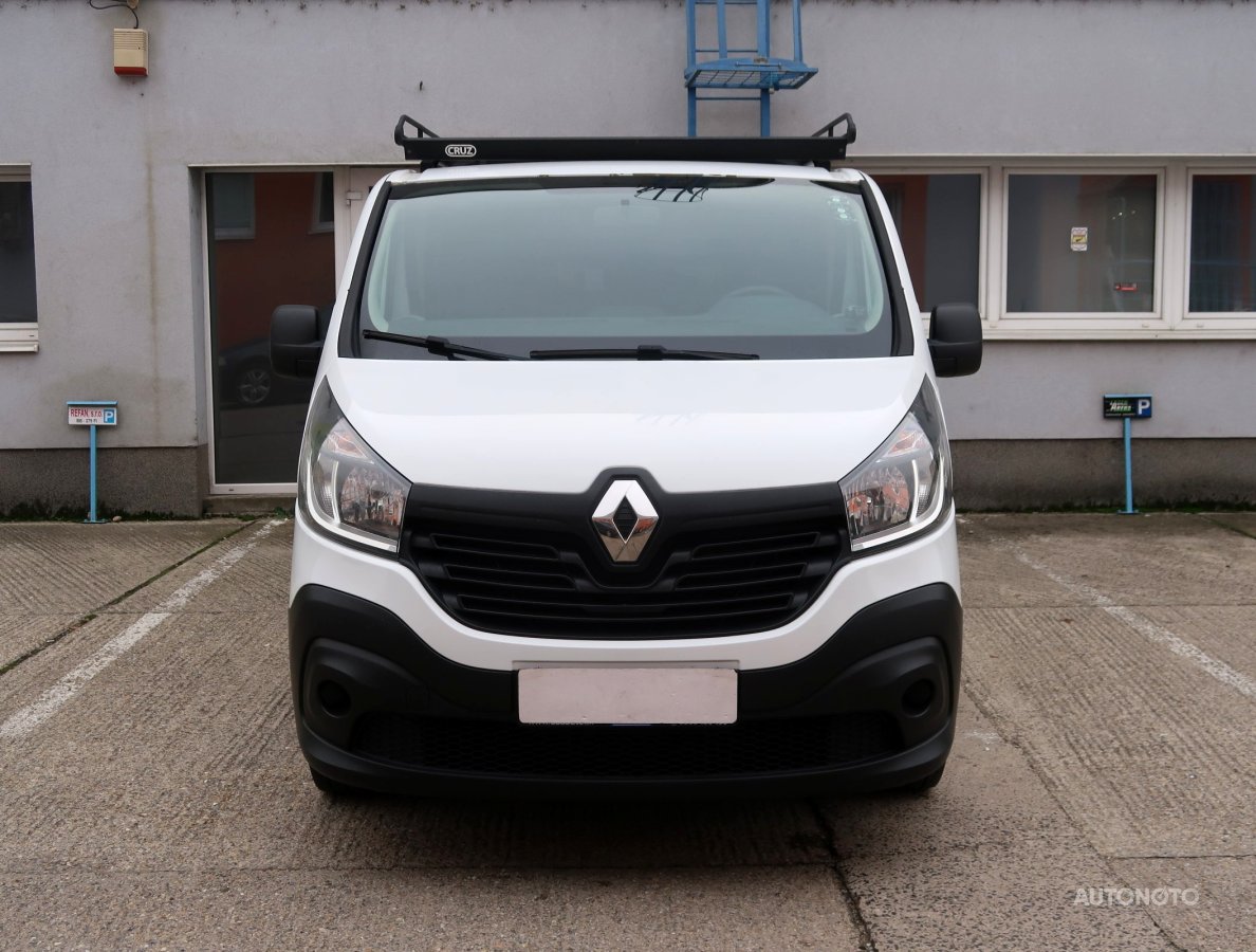 Renault Trafic, 2016 - pohled č. 2