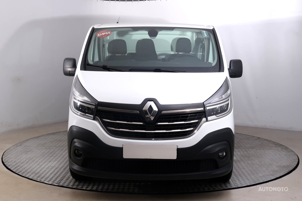 Renault Trafic, 2019 - pohled č. 2
