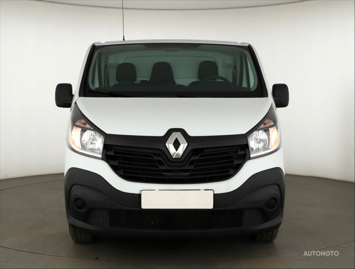 Renault Trafic, 2017 - pohled č. 2