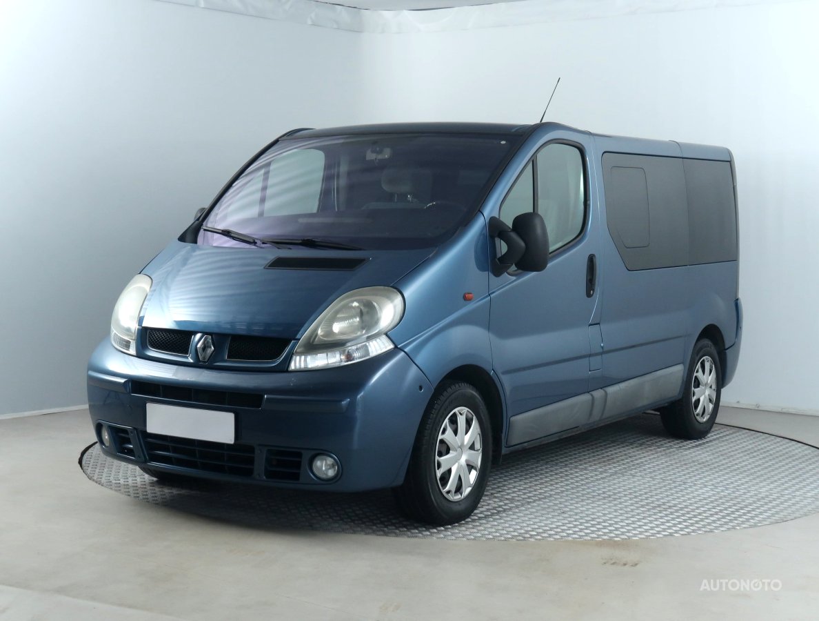 Renault Trafic, 2004 - pohled č. 3