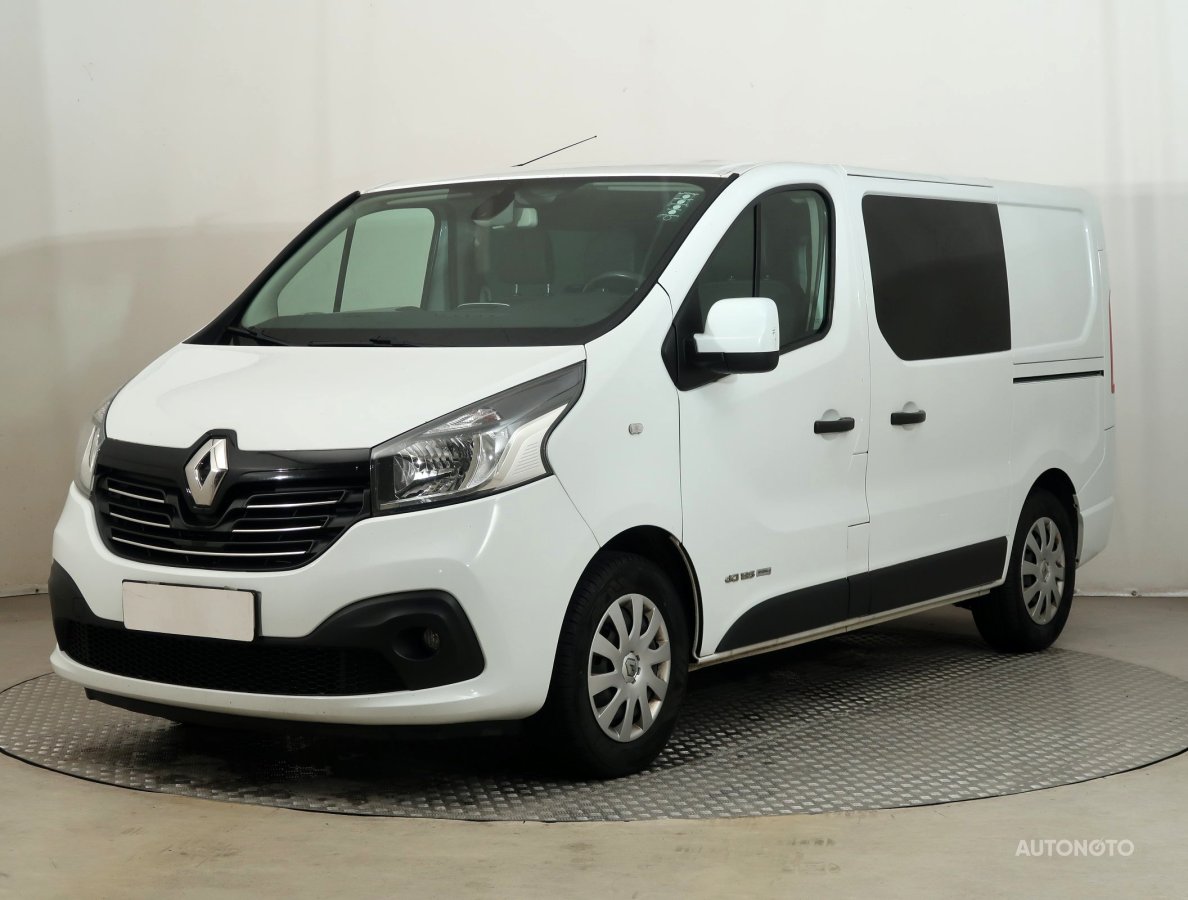 Renault Trafic, 2016 - pohled č. 3