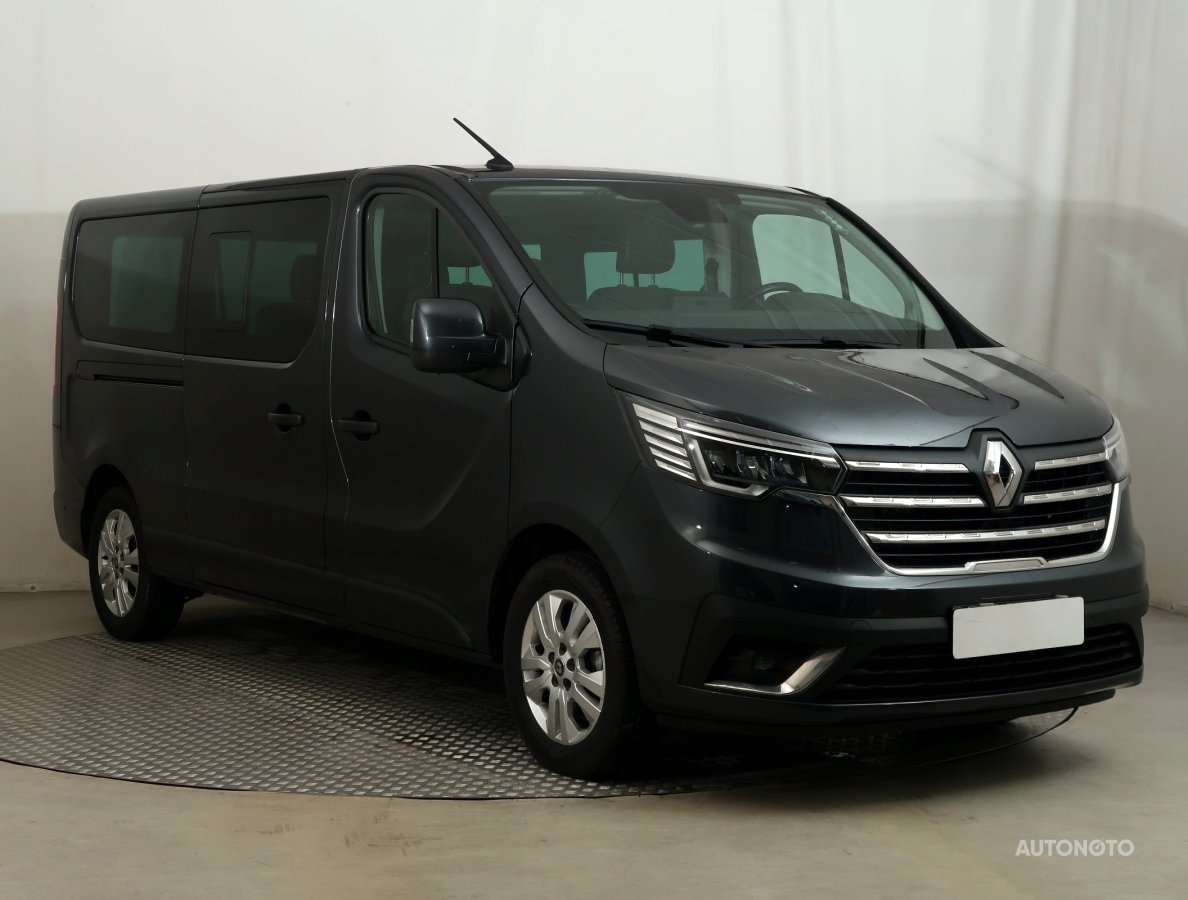 Renault Trafic, 2022 - celkový pohled