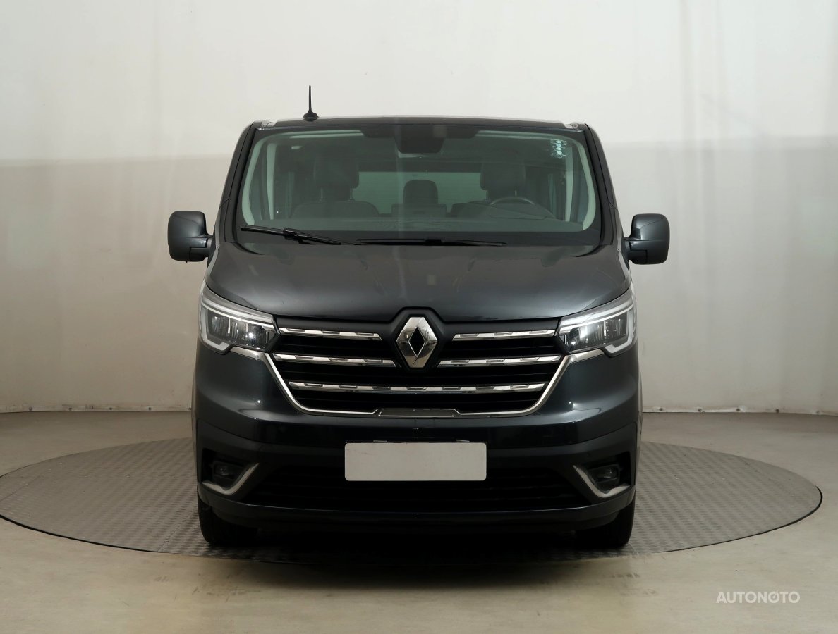 Renault Trafic, 2022 - pohled č. 2
