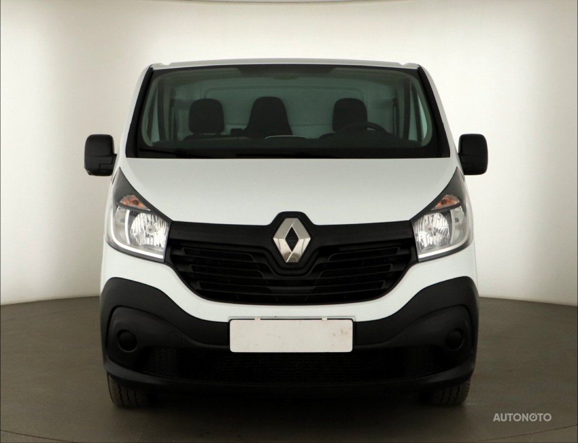 Renault Trafic, 2018 - pohled č. 2