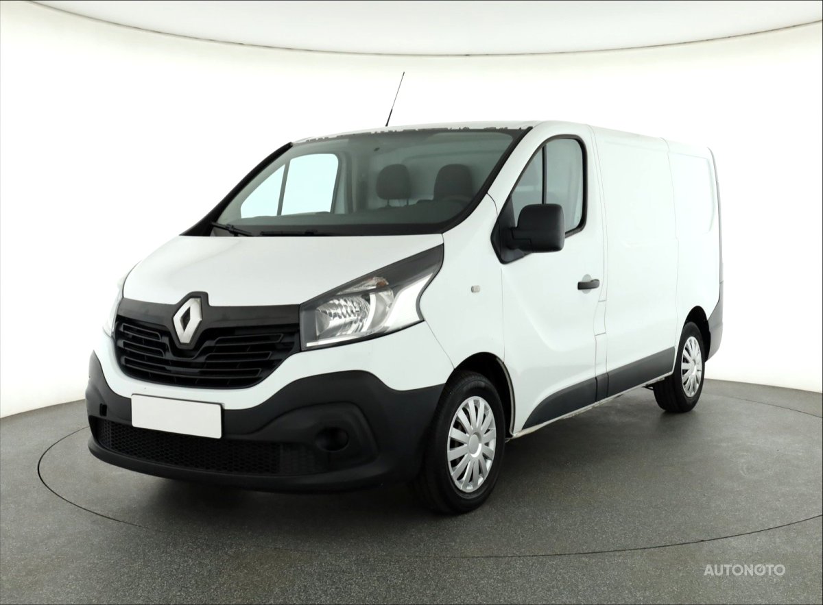Renault Trafic, 2015 - pohled č. 3