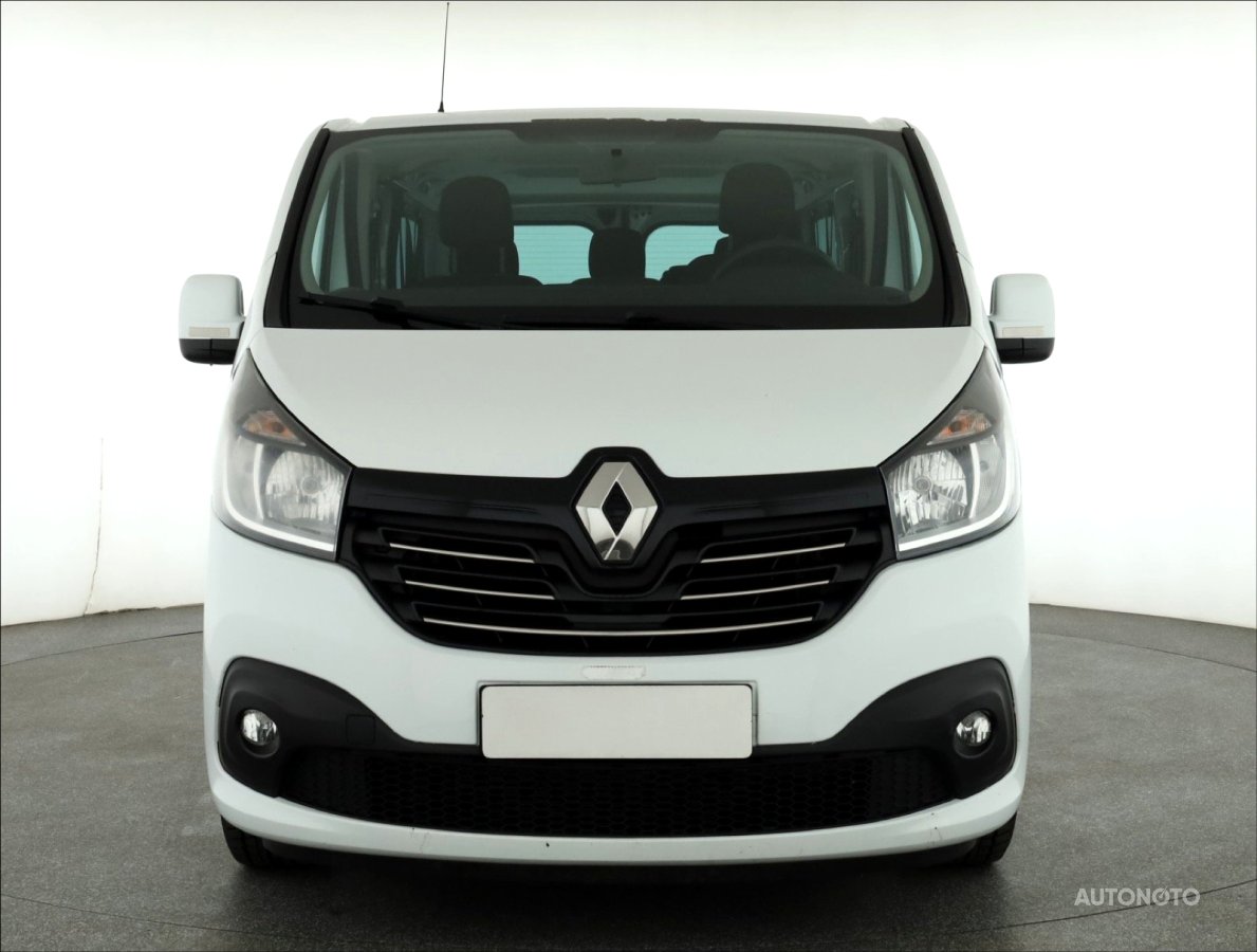 Renault Trafic, 2016 - pohled č. 2