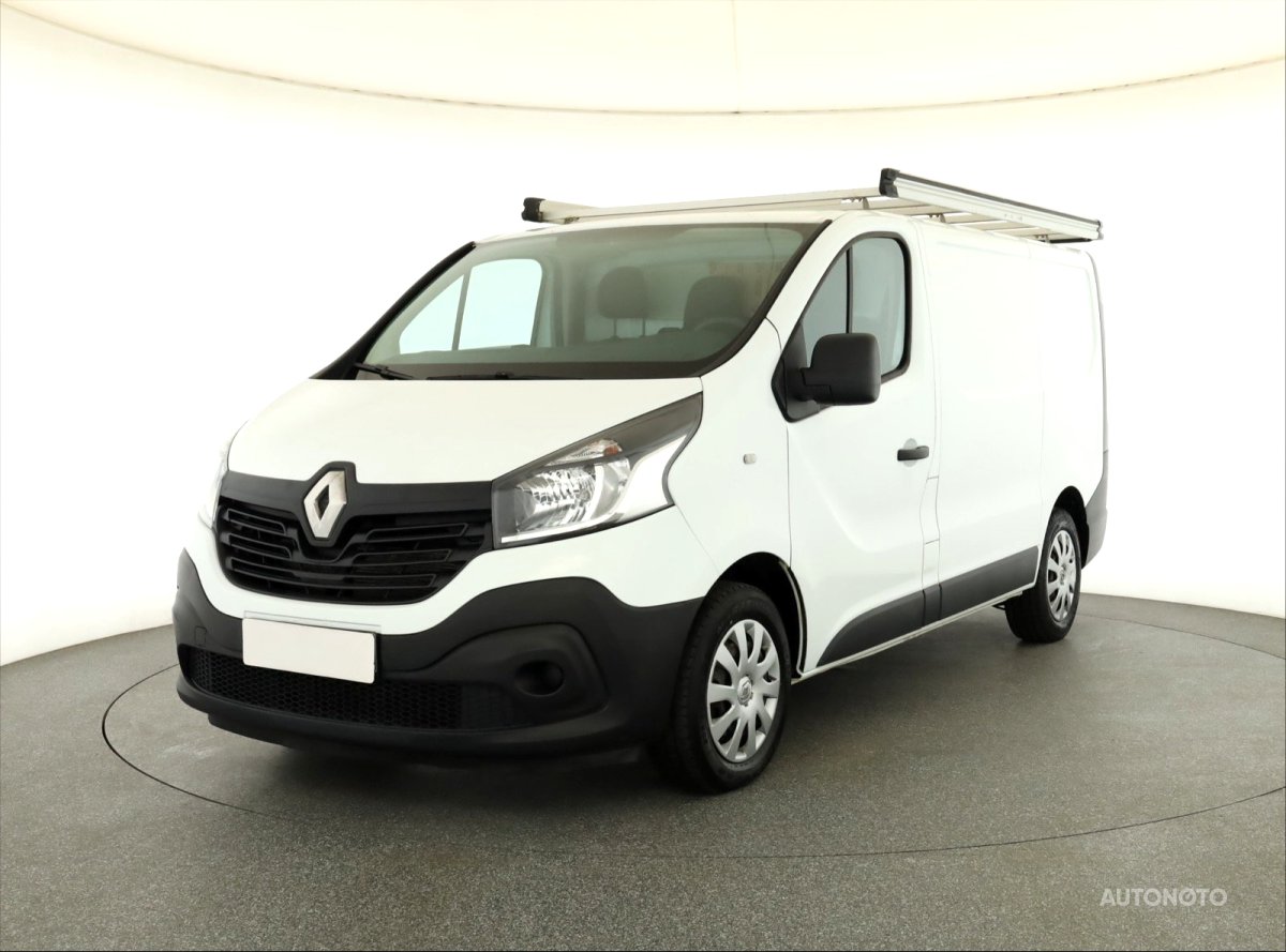 Renault Trafic, 2016 - pohled č. 3