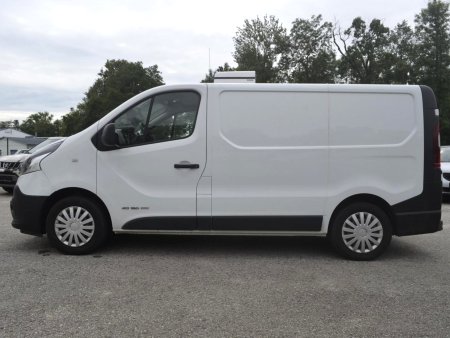 Renault Trafic, 2015 - pohled č. 3
