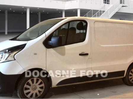 Renault Trafic, 2016 - pohled č. 2
