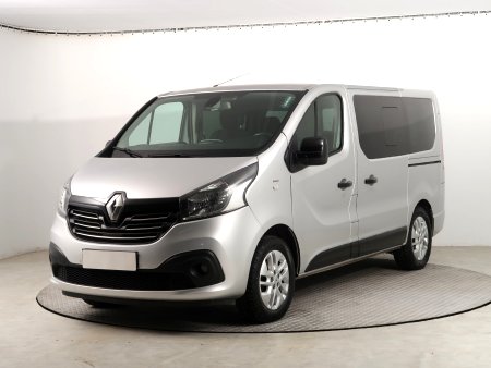 Renault Trafic, 2018 - pohled č. 3